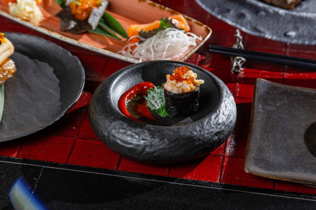 GUNKAN MAKI_OKINAWA Set.jpg