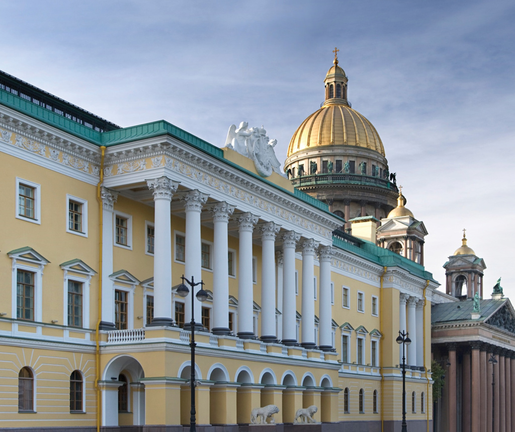 Four Seasons Hotel Lion Palace St. Petersburg.jpg
