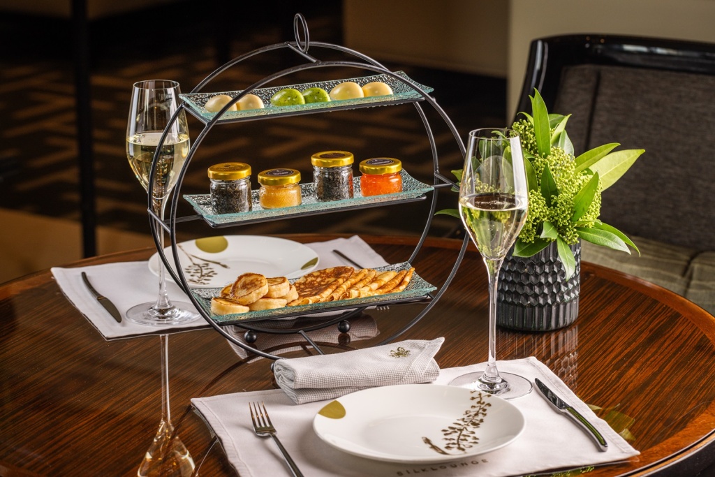 Caviar Experience в Silk Lounge