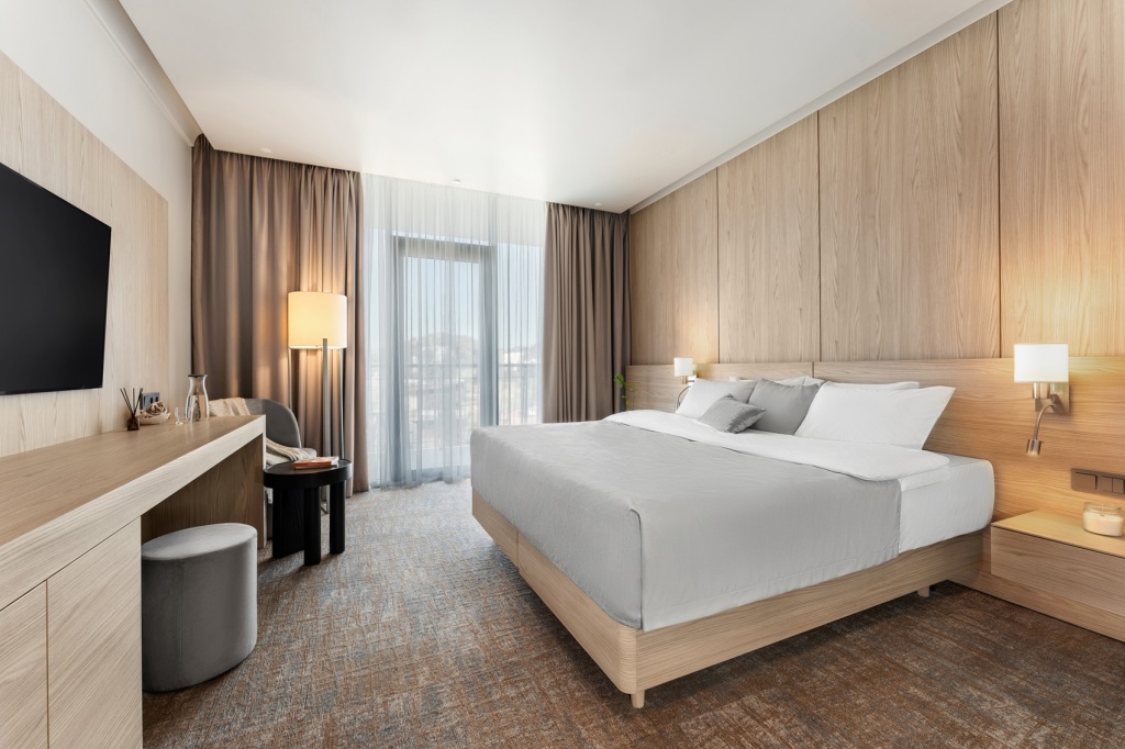 Crystal_Resort_Interior_2.jpg
