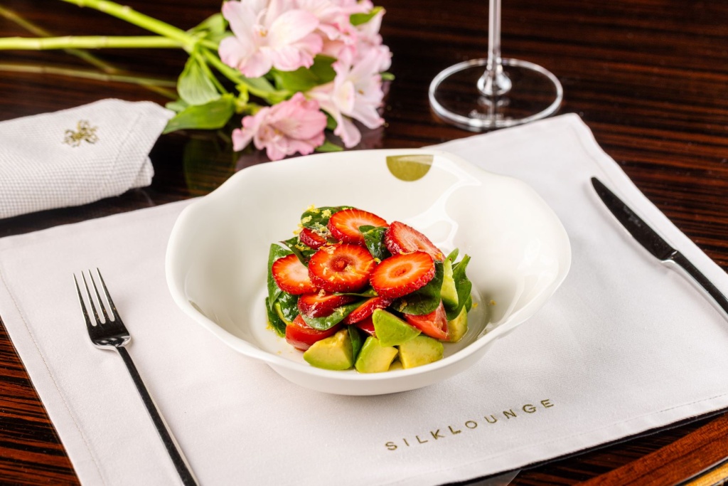 Silk Lounge.jpg