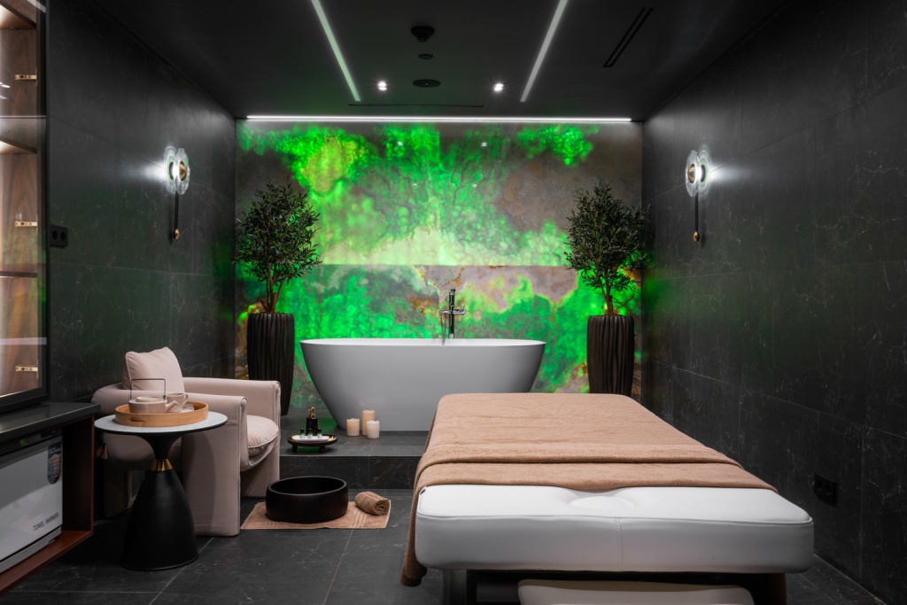 THE WAVE SPA (11).JPG