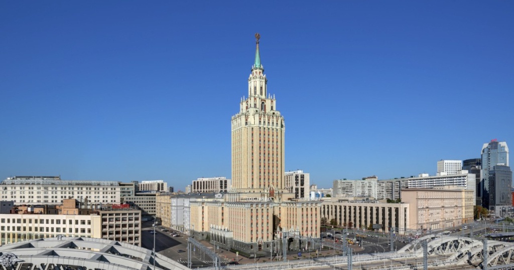 Новый шеф легендарной высотки